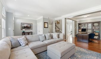 21480 TROWBRIDGE Sq, Ashburn, VA 20147