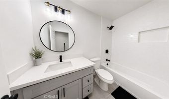 1558 W 105th, Los Angeles, CA 90047