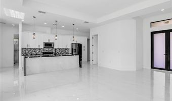 2221 Robert, Alva, FL 33920