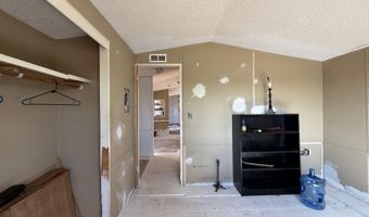 1726 E Morris Ln, Benson, AZ 85602