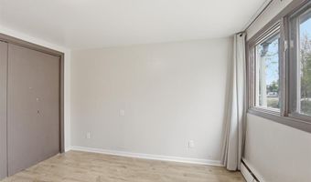 2101 Roosevelt Dr, Anchorage, AK 99517