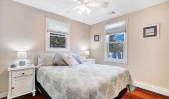 14 E 16th St, Barnegat Light, NJ 08006