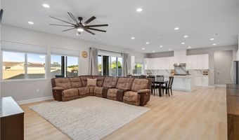 12961 Davona Dl, Apple Valley, CA 92308