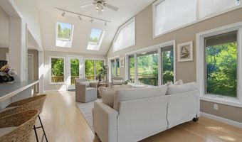 77 A Christian Hill Rd, Amherst, NH 03031