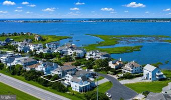 36793 BAYSIDE Dr, Fenwick Island, DE 19944
