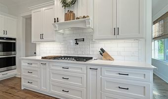 3703 H E Johnson Rd, Alvaton, KY 42122