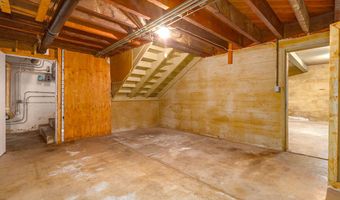 138 KAMEHAMEHA Ave, Hilo, HI 96720