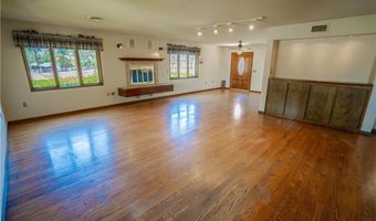 34155 Castlehaven Rd, Agua Dulce, CA 91390