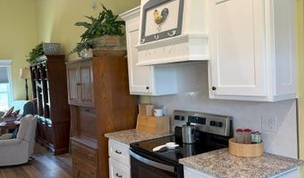 228 Zoarbella Dr, Baxley, GA 31513