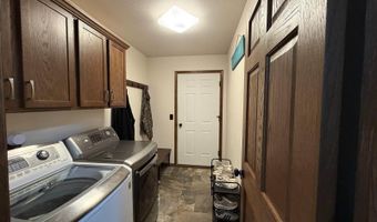 2849 Mcnally St, Lincoln, ND 58504