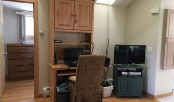 71 Baltimore Ave, Narragansett, RI 02882