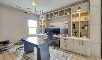 205 Colfax Dr, Boiling Springs, SC 29316