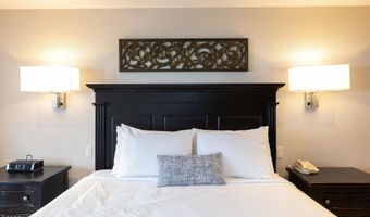 210 Offerson Rd 207, Week 51 & 52, Beaver Creek, CO 81620