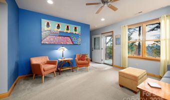 105 Avondale Heights Rd, Asheville, NC 28803