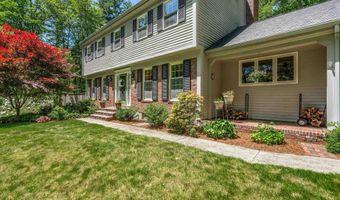 10 Buttonwood Rd, Bedford, NH 03110
