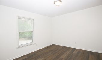 901 Glendale Dr, Aberdeen, NC 28315