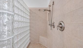 4205 S CROSSCREEK Dr, Chandler, AZ 85249