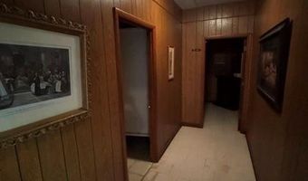 402 E Washington St, Arma, KS 66712