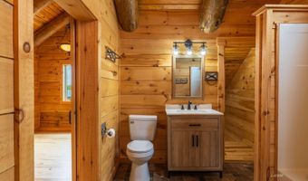 42545 Mattox Rd, Albany, OH 45710