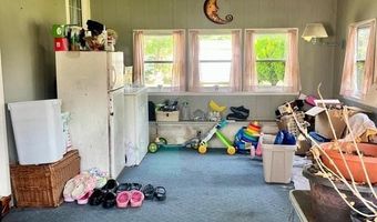 151 MOORE Ave, Barrington, NJ 08007