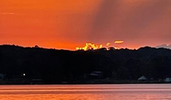 99 WATERS EDGE Way, Alpine, AL 35014