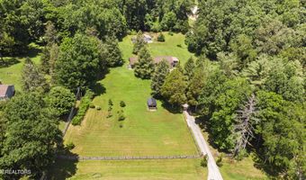 99 Reservoir Rd, Norris, TN 37828