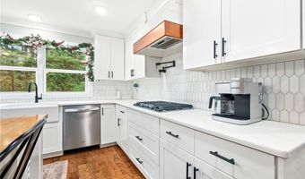 740 MOORES MILL Rd, Auburn, AL 36830