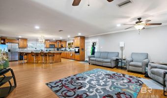 13545 Lyons Ave, Bayou La Batre, AL 36509