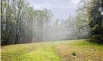 10 Cross St, Abbeville, SC 29620