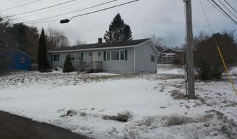 4 Spring St, Baileyville, ME 04694