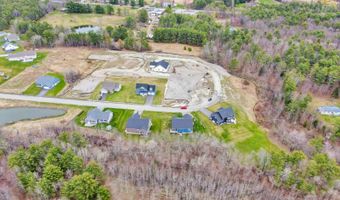 109 Fieldstone Dr, Augusta, ME 04330