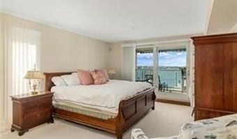 31 Coddinton Wharf 8, Newport, RI 02840