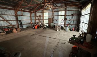 1215 NE 24th Ave, Aberdeen, SD 57401