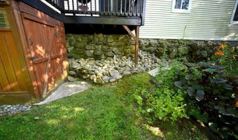 599 Stockbridge Rd, Alton, NH 03809