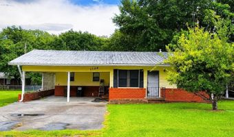1706 W Port St, Abbeville, LA 70510