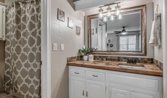 3104 N Briarwood Ave, Bethany, OK 73008