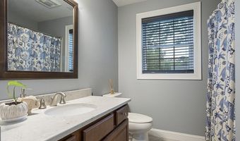 9 Woodlawn Ave, Billerica, MA 01821