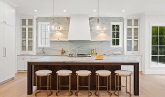 2920 CHESAPEAKE St NW, Washington, DC 20008