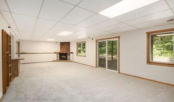 3537 Lake Ridge Ln, Allegan, MI 49010