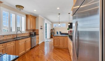 106 2nd Ave, Belmar, NJ 07719