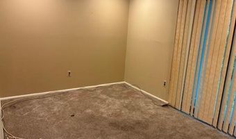 293 Gloucester Ct, Aberdeen, NJ 07747