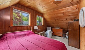 50 Browns Beach Rd, Bristol, NH 03222