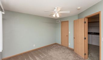 4144 Eisenhower Ln 1, Ames, IA 50010