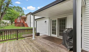 9557 Cantwell Dr, Affton, MO 63123