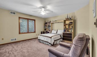 1605 Otter Dr, Toms River, NJ 08755