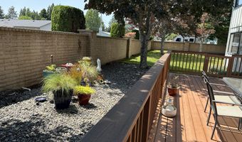 801 BROOKHAVEN Dr A, Brookings, OR 97415