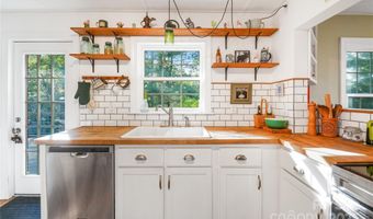 23 Laurel Loop, Asheville, NC 28806