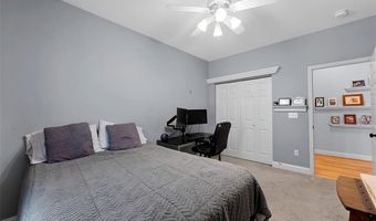 500 Terrington Dr, Ballwin, MO 63021