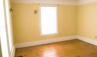 22 E Chestnut St, Augusta, ME 04330