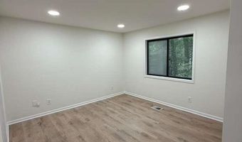352 N Peak Dr, Alpharetta, GA 30022